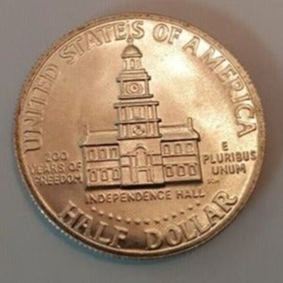 40% Silver Kennedy Bicentennial 1/2 dollar.  Uncirculated - Picture 2 of 2